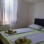 Minhen Apartman *